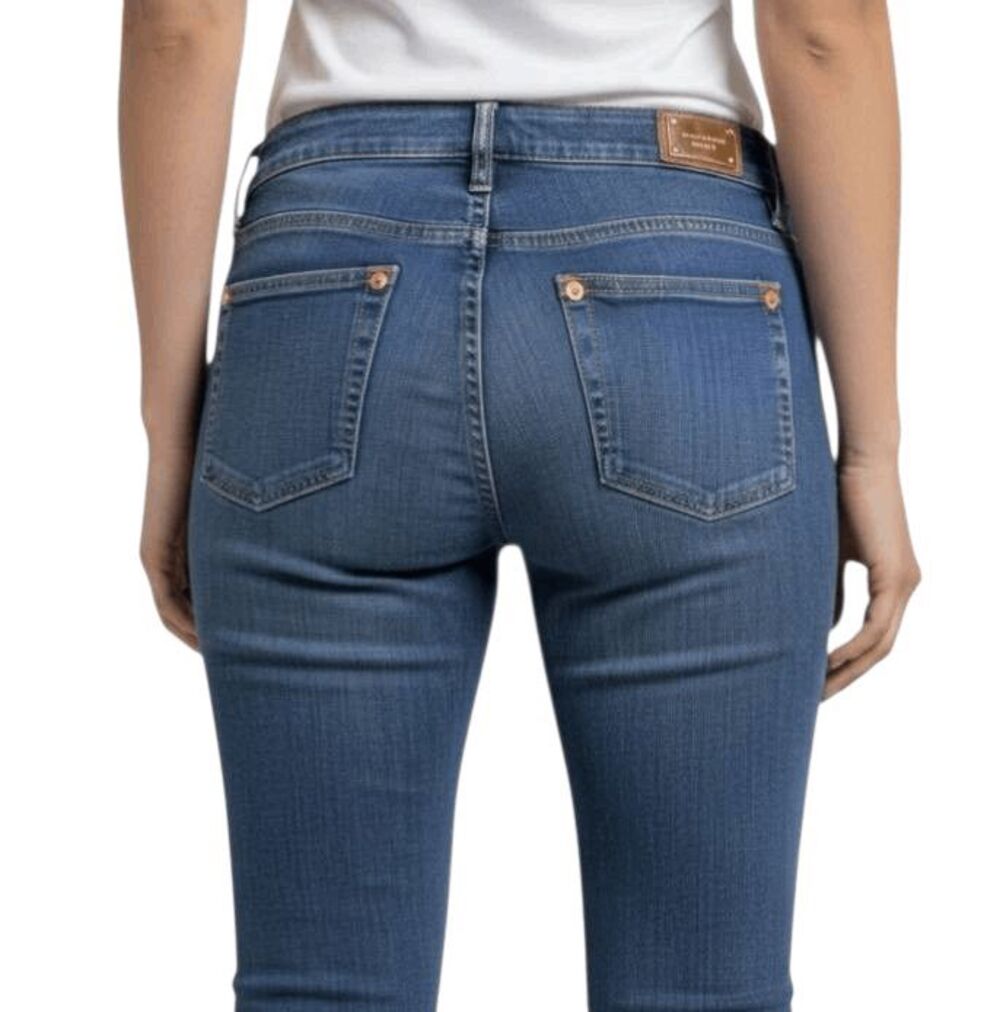 MICHAEL KORS Mid Rise Bootcut Medium Wash Jeans Size 4P